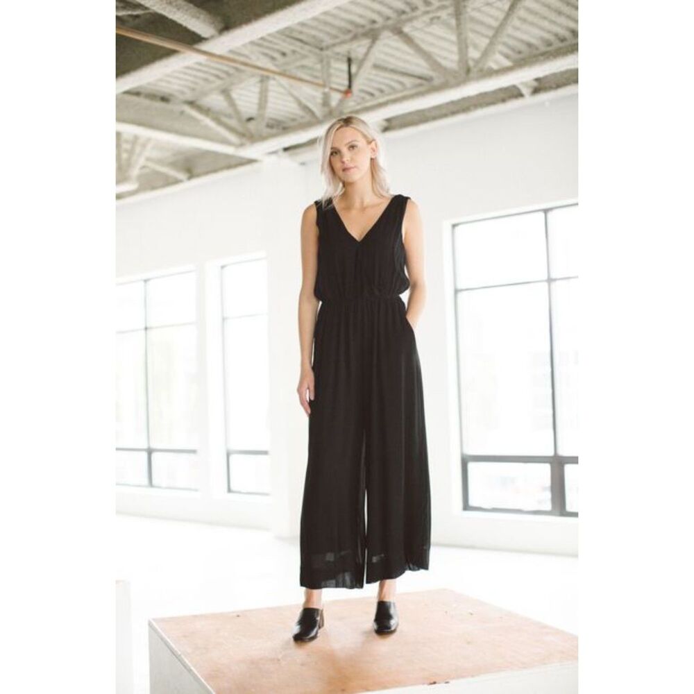 JUST Female Elena Jumpsuit Sleeveless Wide Leg Medium